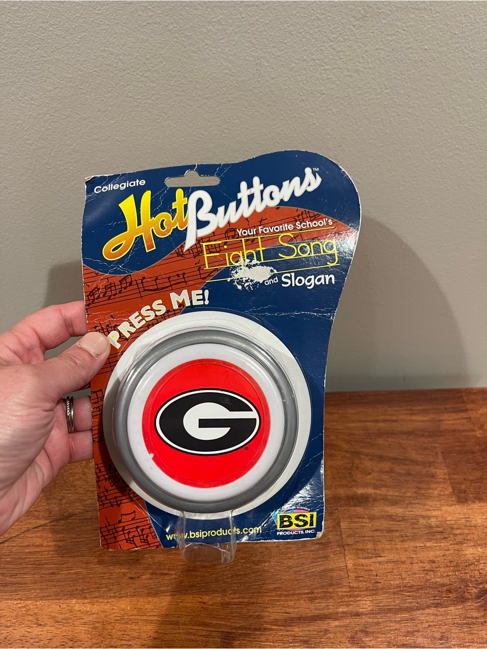 Georgia Bulldogs "Hot Buttons" Sound Button Toy Plays Fight Song & Slogan NOS